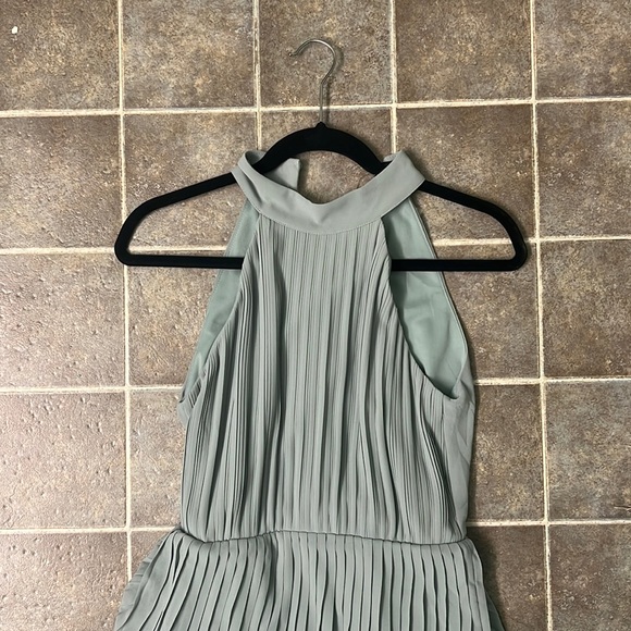 Perfect wedding guest dress! - Picture 1 of 3